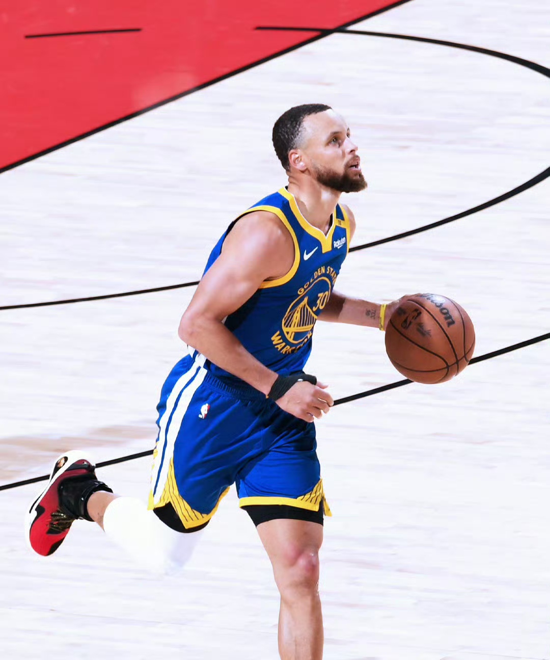 爱游戏直播官网 -包含巴特勒迎来七赛季高光表现，美国队球迷沸腾！的词条