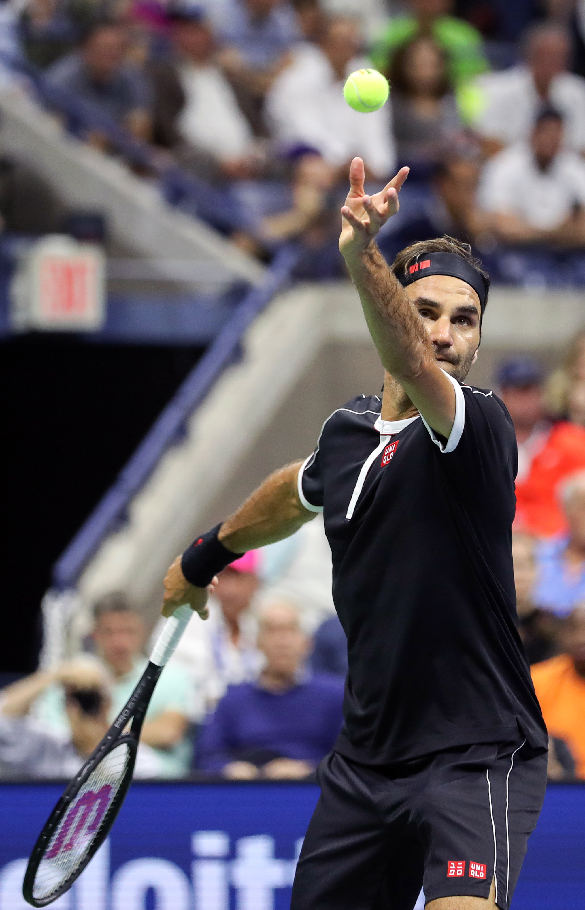 爱游戏直播官网 -关于费德勒在巴塞罗那比赛中大胜，赛况扑朔迷离引发热议！的信息